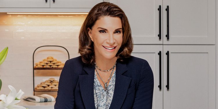 Tough Love With Hilary Farr Tough Love With Hilary Farr