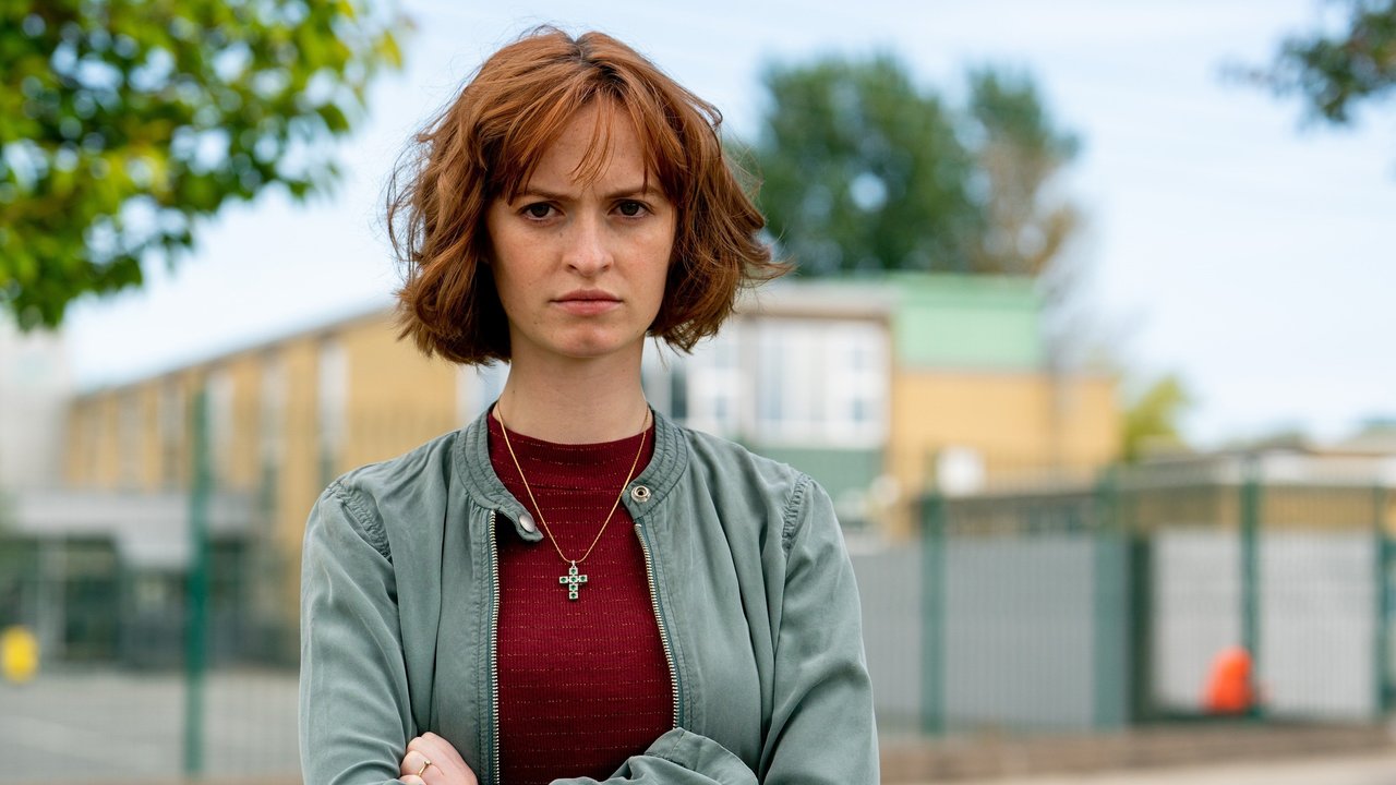 MAXINE (JEMMA CARLTON) Maxine