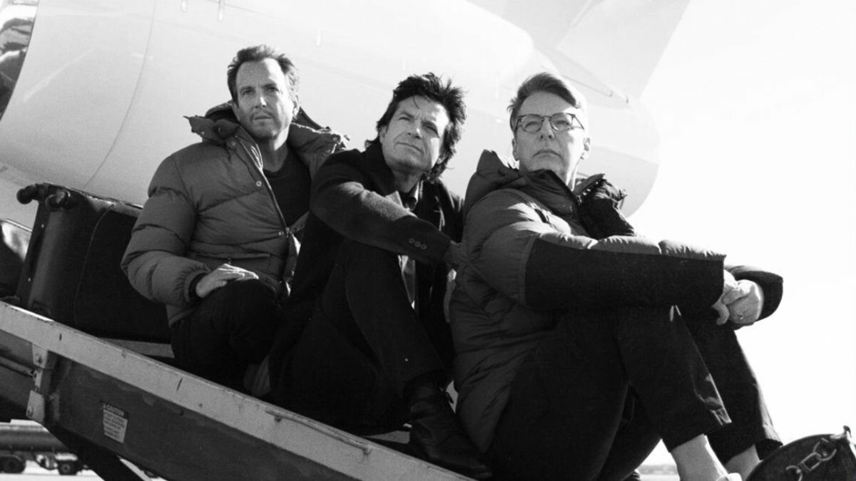 Smartless: On the Road