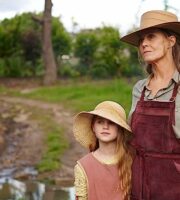 The Lost Flowers of Alice Hart