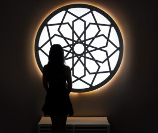 Love Is Blind, Habibi